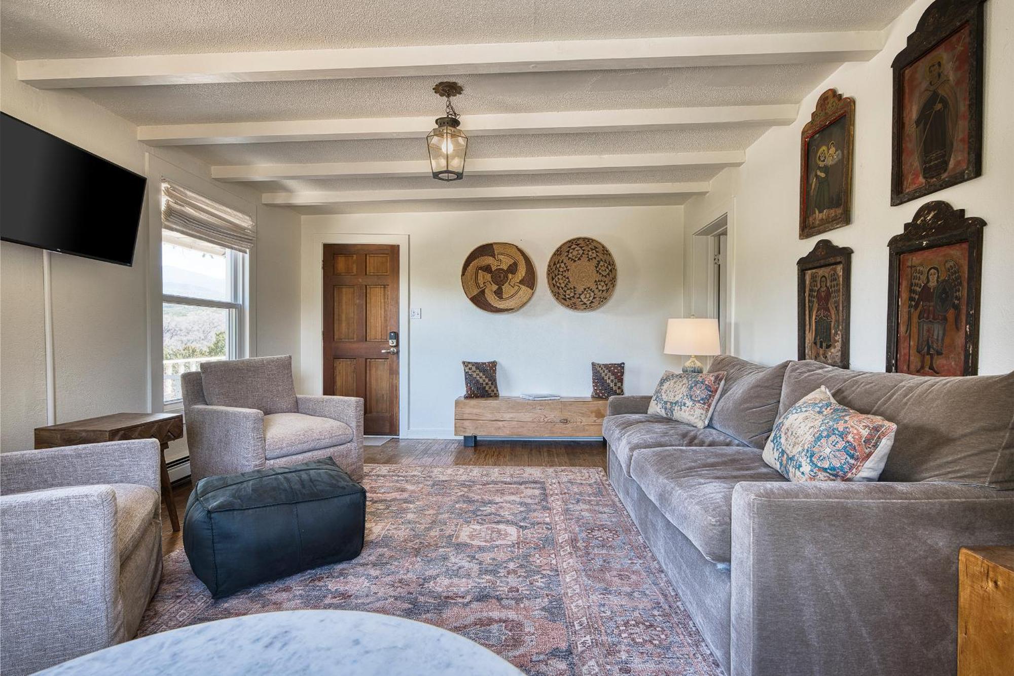 Tesuque Outpost Casita E & F Views In Holiday home